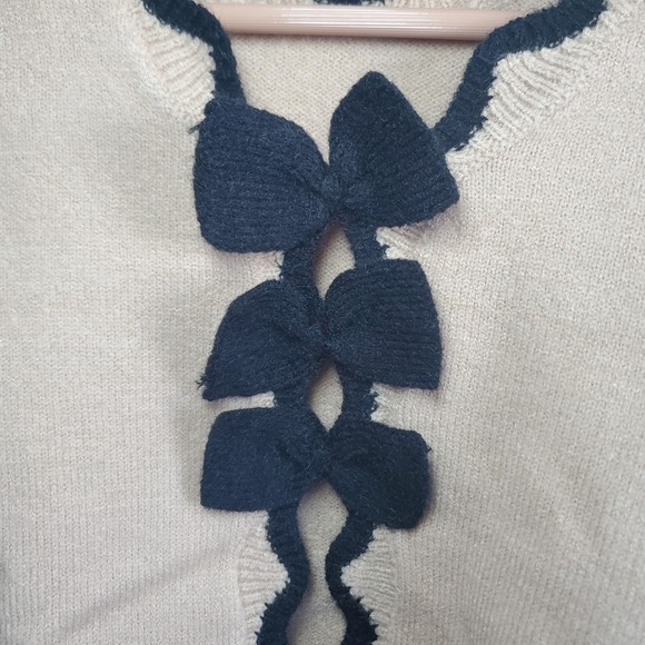 Beige Bow Cropped Bell Sleeve Cardigan Sweater XS coquette romantic dollcore - Picture 7 of 7